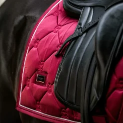 Equestrian Stockholm - Tapis de dressage bordeaux
