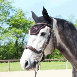 Freejump - Bonnet pour cheval Noir / Rouge