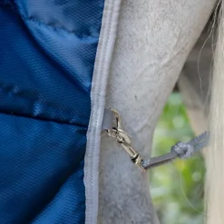 Horseware - Couverture de box Amigo Ripstop Insulator Plus Stable marine/ titanium grey 350g