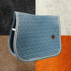 Kentucky Horsewear - Tapis de selle Velvet Jumping Bleu Ciel