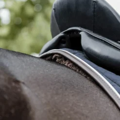 Kentucky Horsewear - Tapis de dressage Skin Friendly marine