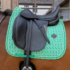 Kentucky Horsewear - Tapis de dressage Velvet Printing maze cipher vert/ blanc