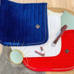 Kentucky Horsewear - Tapis de dressage Velvet Pearls marine
