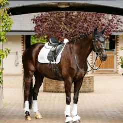 LeMieux - Tapis de dressage Square Suede Close Contact blanc