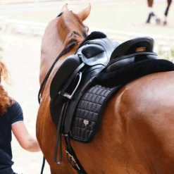 LeMieux - Tapis de dressage Loire Classic Square noir