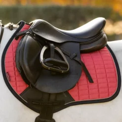 LeMieux - Tapis de selle Square en suédine cranberry